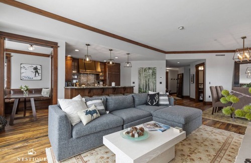 Empire Pass Condo | Maison Moose | Ski-In/Ski-Out Luxury Deer Valley Condo at Arrowleaf | A Nestique Property