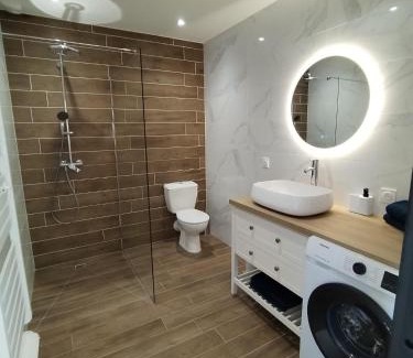 Rochemaure House | Maison neuve Rochemaure vacances familiales ou déplacements professionnels