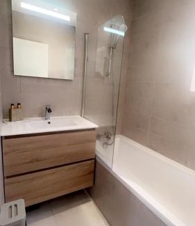 La Barantonnerie House | Maison prairie en fleurs