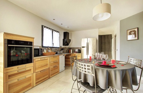 Luzille House | Maison Privative 85m² Avec Véritable Spa Intérieur