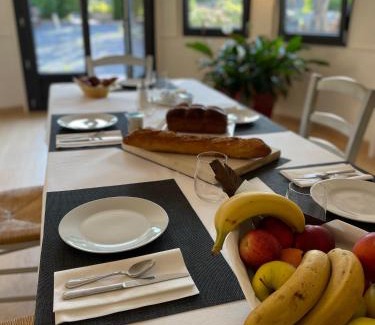 La Roquette Bed & Breakfast | Maison SOLAR