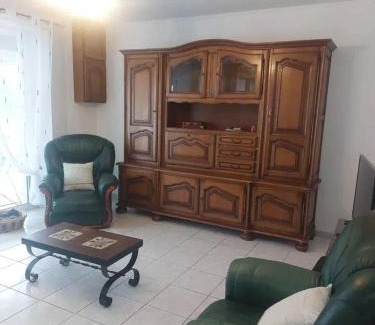 Banos House | Maison spacieuse à Banos avec jardin clôturé