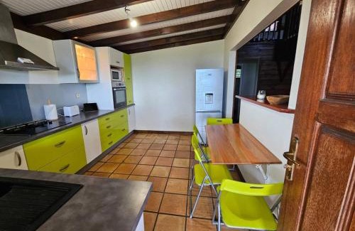 Le Lamentin House | Maison spacieuse avec sauna proche de Ducos