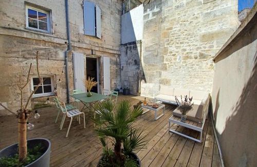Angouleme Apartment | Maison très agréable et calme avec terrasse en centre ville