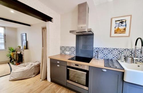 Angouleme Apartment | Maison très agréable et calme avec terrasse en centre ville