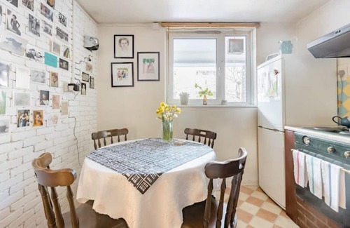 Prince's Bed & Breakfast | Maisonette in Central London Zone 1 close to the Westminster and the Big Ben