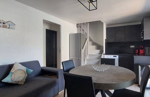 Cap d'Agde Cabin | Maisonette in perfect condition with beautiful terrace