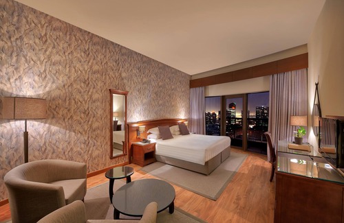 Al Mankhool Hotel | Majestic City Retreat Hotel