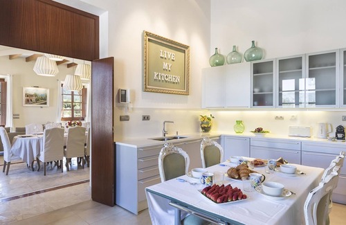 Calvia Villa | Majestic Holiday Estate in Calvià Up to 12 Guests