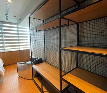 Downtown Apartment | Makati City The Serenity Tower 2512A