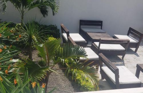 Los Ayala Hotel | MALAKI