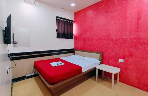 Central Pune House | Malhar Guest House