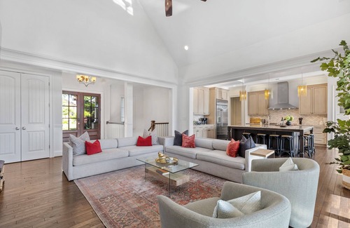 Denver House | Mallard Vestige w/Heated Pool, Game Room & Optional Boat Rental