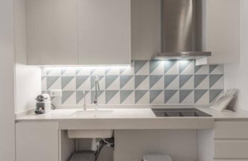 Valencia Apartment | Malvarrosa Beach Stay 1 !