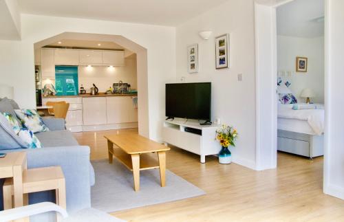 Malvern Apartment | Malvern Holiday- Garden Flat