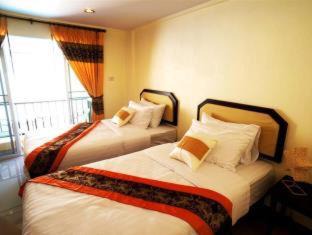 Old City House | Manee Cool Mueang