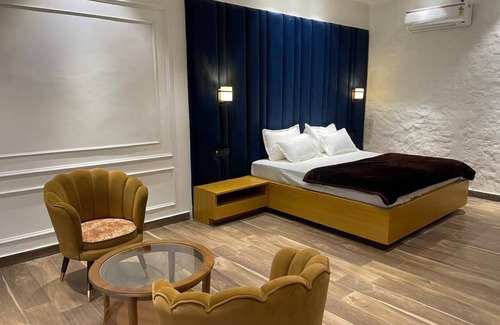 Dharamshala Hotel | Mangalam Inn By AAA Grand
