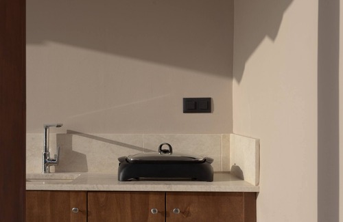 Linoperamata Villa | Manificus Suite III, with Heated Pool Just for Two