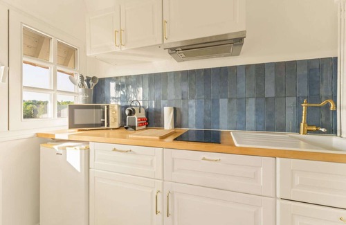 Touques Apartment | Manoir du Vert Galant Large studio fully furnished CC Deauville