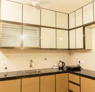 Kadavanthra Hotel | Manowa Groups