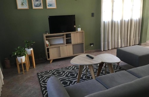 Godoy Cruz House | Mansión Palmares