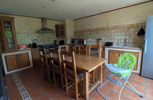 Narbonne House | Mansion, 4 bedrooms, 4 shower rooms, garden, swimming pool, pétanque