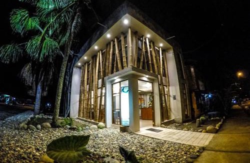 Pillcopata Cabin | Manu Gallito de las Rocas