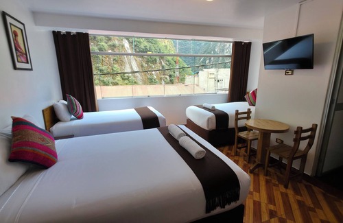 Aguas Calientes Hotel | MAPI GARDENS