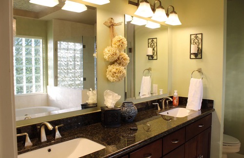 Tomball Bed & Breakfast | Maple Creek Bed and Breakfast