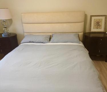 Richmond House | Maple & Moon