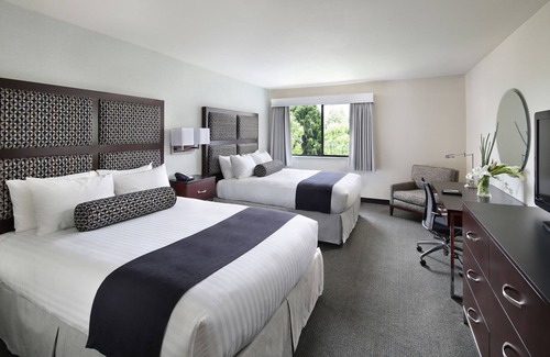 Sunnyvale Hotel | Maple Tree Inn