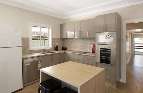 Umina Beach House | MARA BELLO @ UMINA BEACH