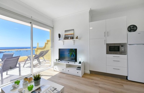 Arguineguin Apartment | Maranuelas Beachfront 350FP by VillaGranCanaria