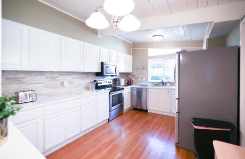 Palo Alto House | @ Marbella Lane - Modern Rustic Cabin Design Home