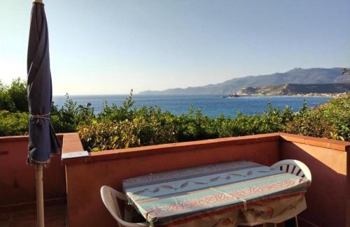 Magomadas Apartment | MAREVIGLIOSO Fronte Mare Sea Front