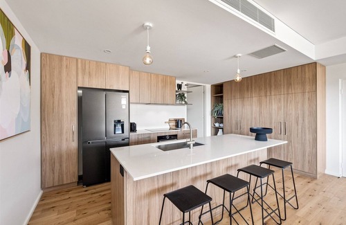 Margaret River Hotel | Margaret's Luxe Apartment
