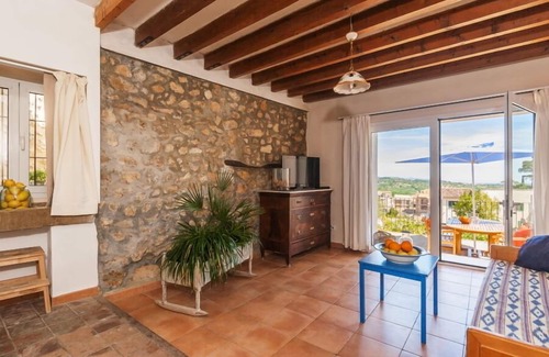 Selva House | MARGARITA SAMPOL PALOU Can Selva, village house with fantastic views as far as Pto. Alcudia