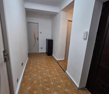 Orsova Apartment | Mariachi's Dream House