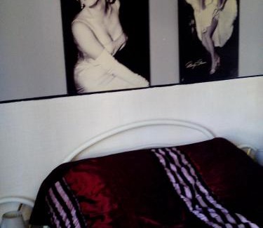 Briare House | Marie-Claire la grillade