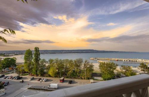 Varna Apartment | Marina Varna Apartment-2BDR at South Bay Complex