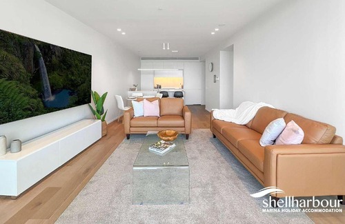 Shell Cove Apartment | Marina Vista - Waterfront Apartment