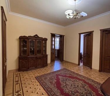 Gyumri Apartment | MarMar Guest House - Big