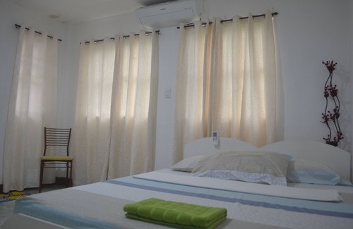 Boracay Island Resort | Marnin's Bora Place.