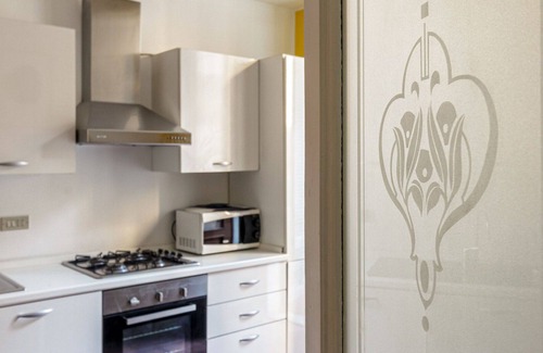 Porta Volta Apartment | Maroncelli a, Spacious And Modern 2 Br Apartment By Halldis