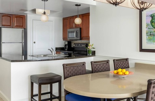 Flag Hill Resort | Marriott Frenchman's Cove 2 Bedroom Unit Sleeps 8