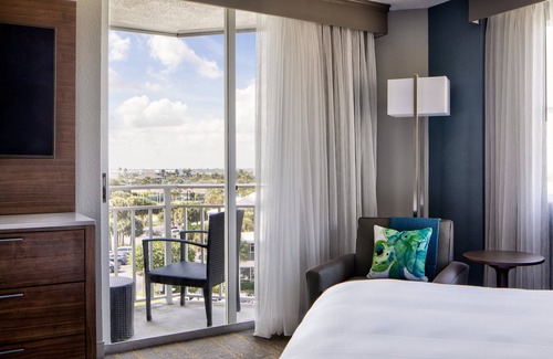 Stuart Hotel | Marriott Hutchinson Island Beach Resort, Golf & Marina