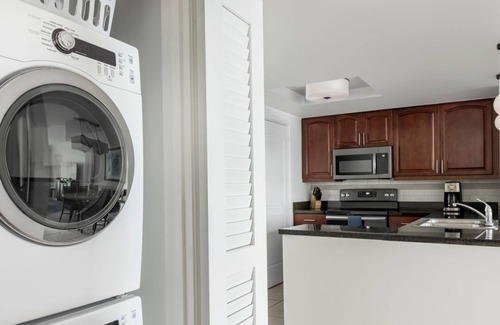 Estate Bakkero Condo | Marriott's Frenchman's Cove. 2 Bedroom villa on the beach. Full resort access