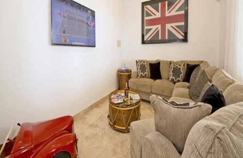 Lancaster Villa | Martello House 6 beds