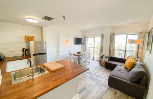Southwest Orlando Villa | Marvelous Resort Condo w/ Heated Pool and a View!