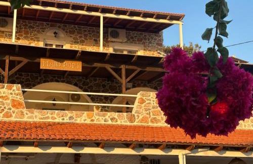 Panormos Apartment | Mary Popi